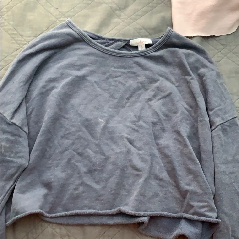 cropped target sweater open back